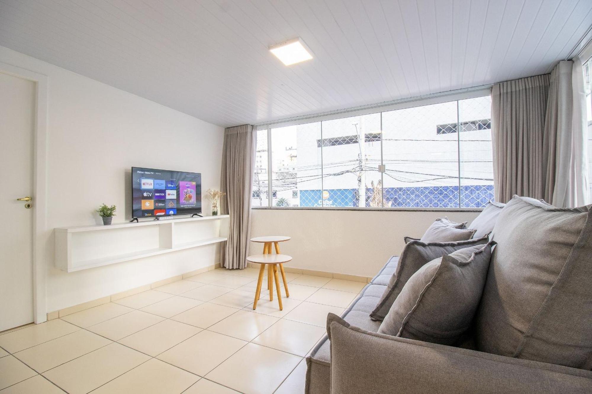 Joa24 - 2 Dorm, Totalmente Climatizado, Garagem Balneario Camboriu