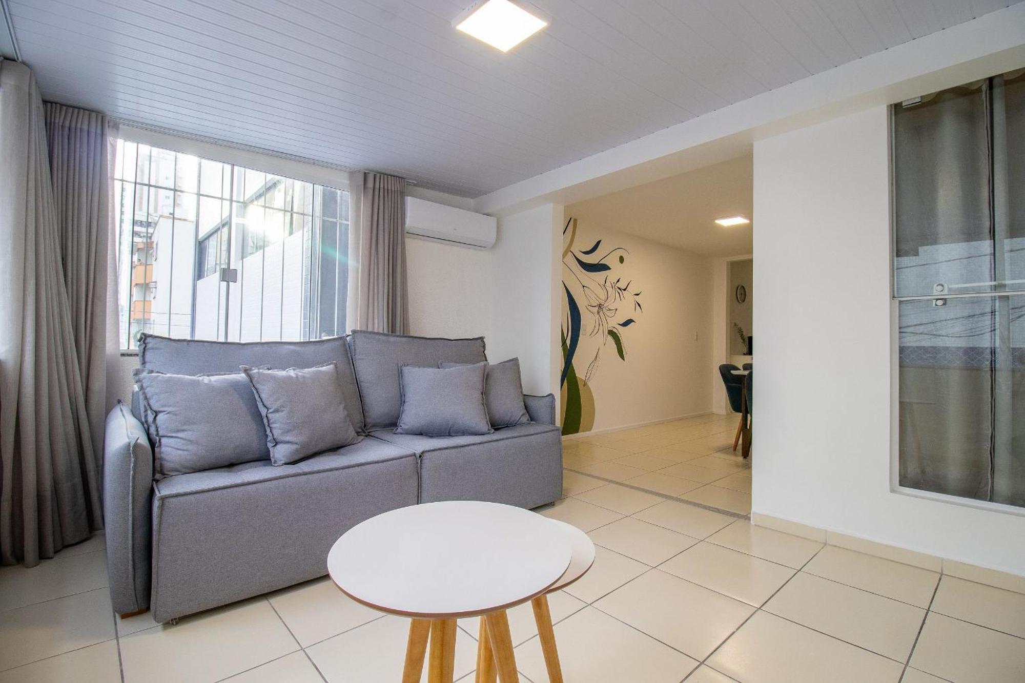 Apartamento Joa24 - 2 Dorm, Totalmente Climatizado, Garagem Balneario Camboriu